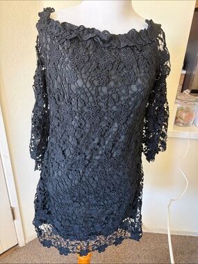 AuxoBlack Floral Crochet Lace Tunic Dress